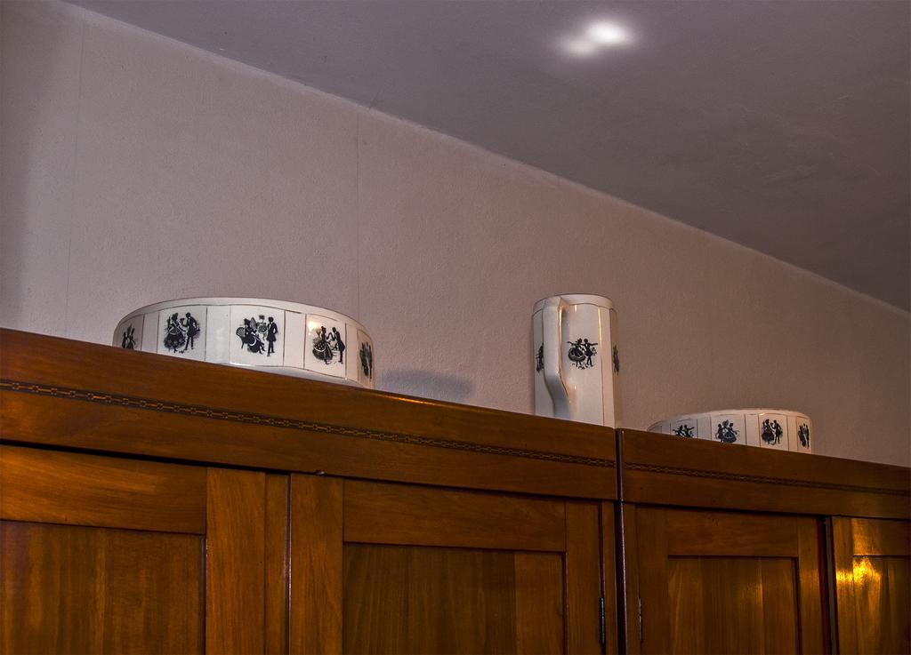 Marina Rooms Komiza Phòng bức ảnh